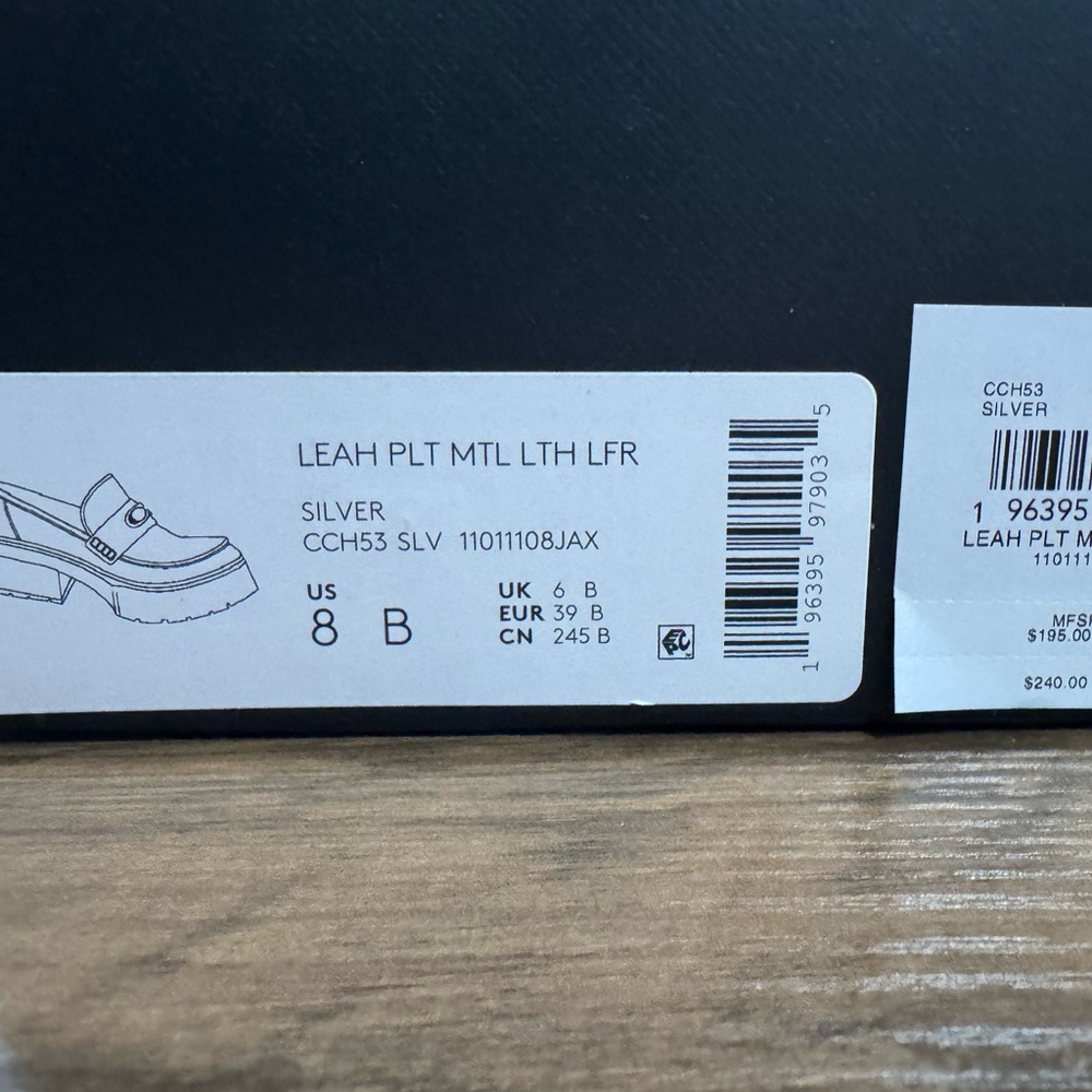 Coach Leah Silver Loafers - Size 8 Womens - Picture 6 of 7